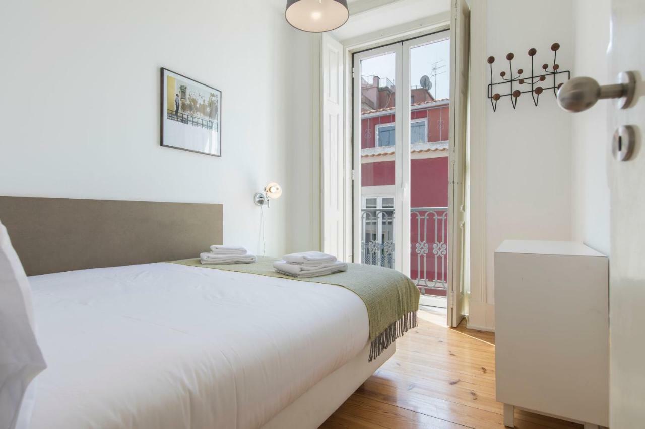 Lovelystay - Sunny Santa Catarina II Lissabon Exterior foto