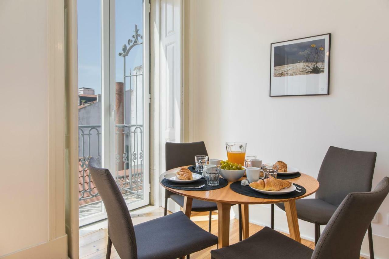 Lovelystay - Sunny Santa Catarina II Lissabon Exterior foto