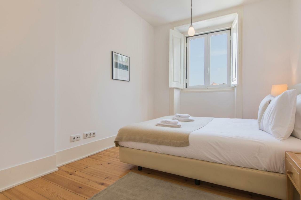 Lovelystay - Sunny Santa Catarina II Lissabon Exterior foto